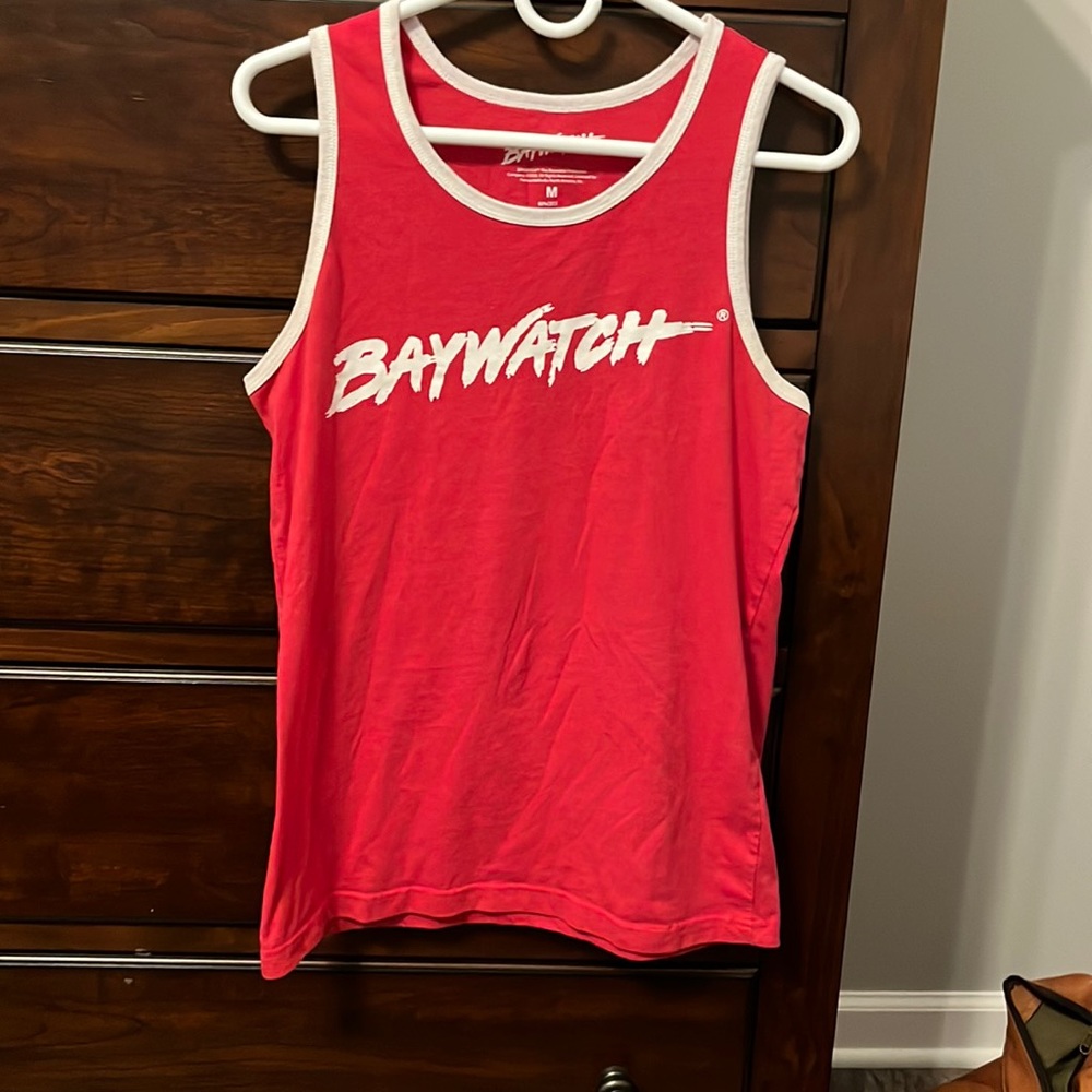 Men’s size medium baywatch tank top red vguc